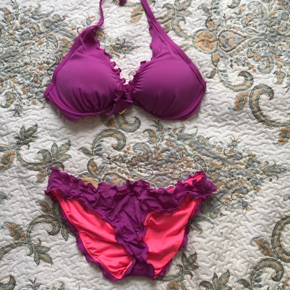 Victoria's Secret Other - Ruched Ruffle Halter Bikini